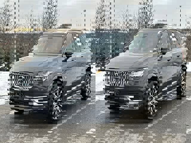 Used 2024 Volvo XC90 B6 Plus w/ Protection Package Premier