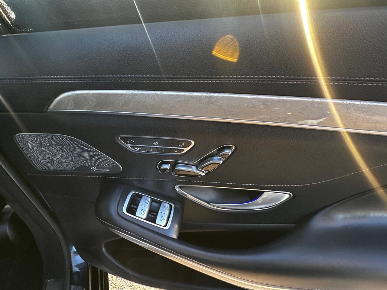 Used 2015 Mercedes-Benz S 550 4MATIC Sedan image 29