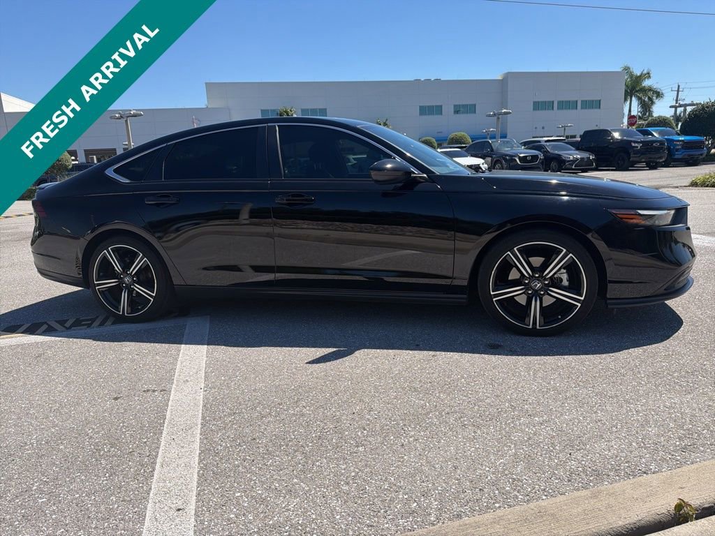 Used 2023 Honda Accord Sport image 7