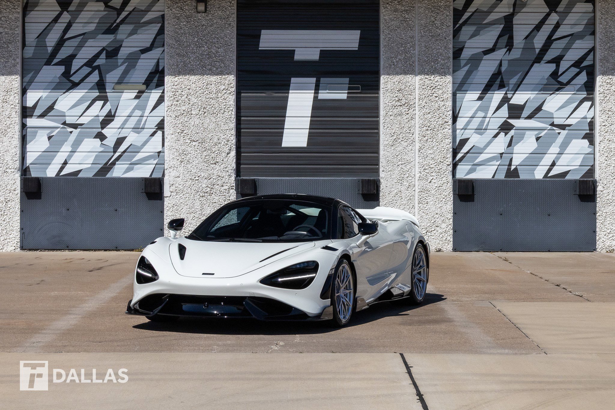 Used 2021 McLaren 765LT image 6