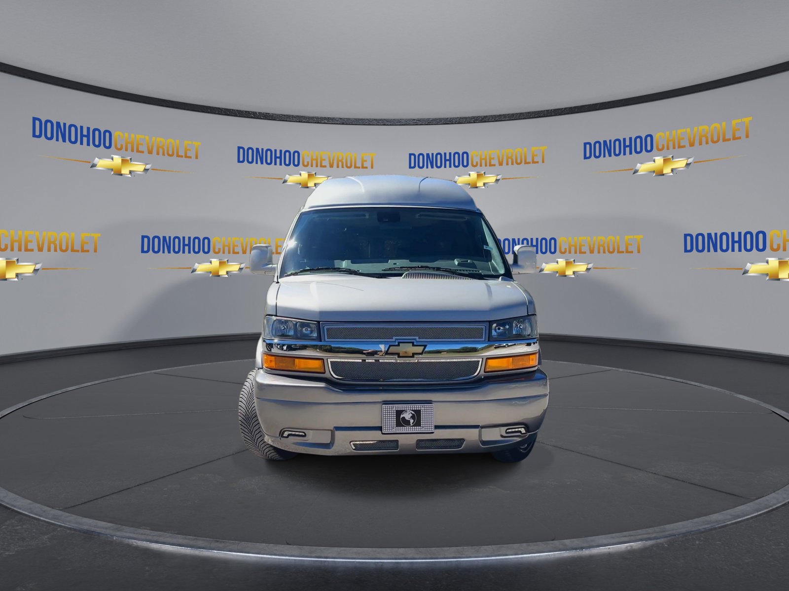 New 2025 Chevrolet Express 2500 w/ Driver Convenience Package image 6
