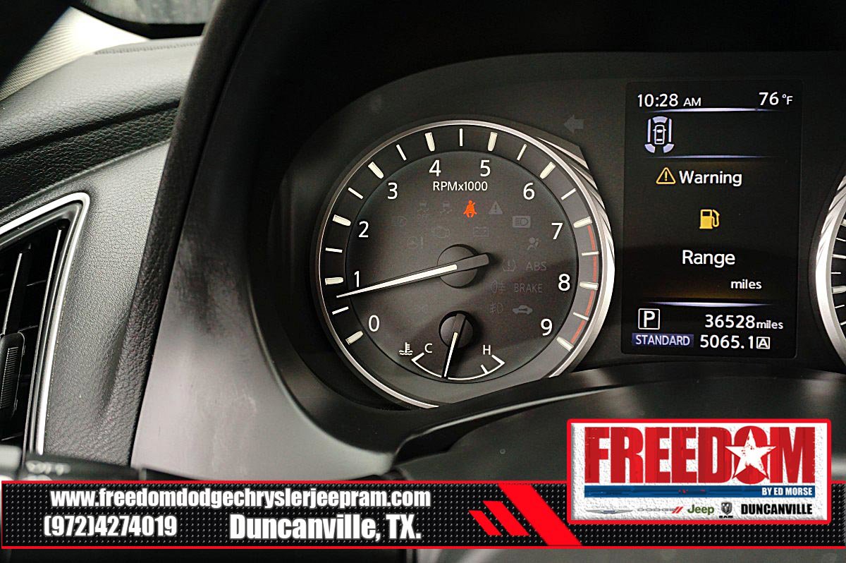 Used 2022 INFINITI Q50 Luxe AWD/4WD image 32