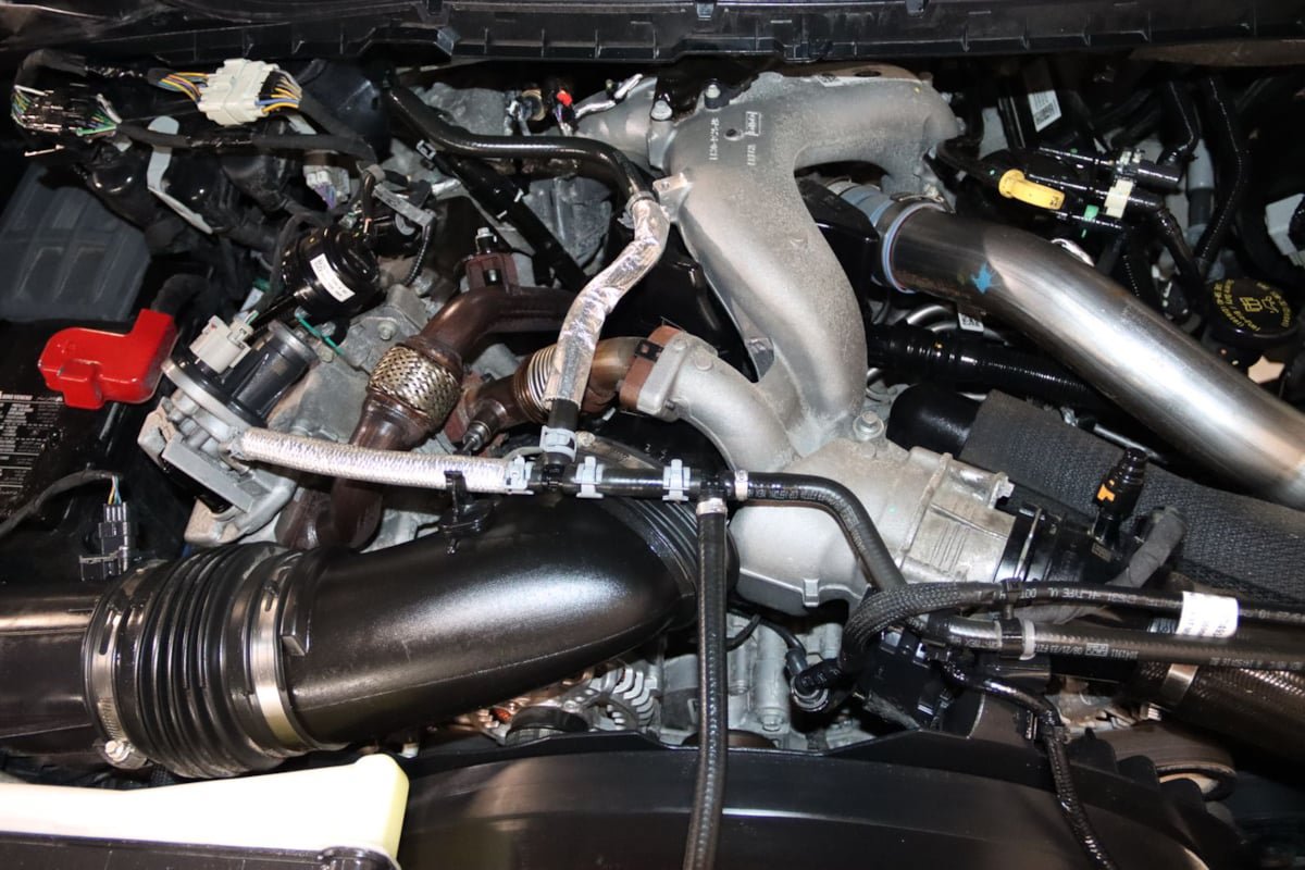 Used 2023 Ford F250 Platinum w/ FX4 Off-Road Package AWD/4WD image 6