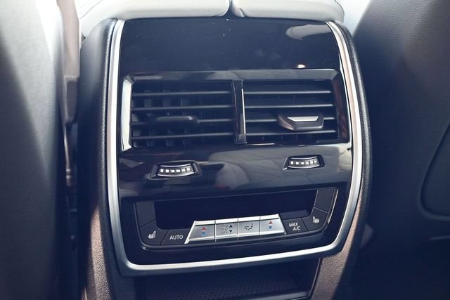 New 2027 BMW X7 xDrive40i w/ M Sport Package AWD/4WD image 32