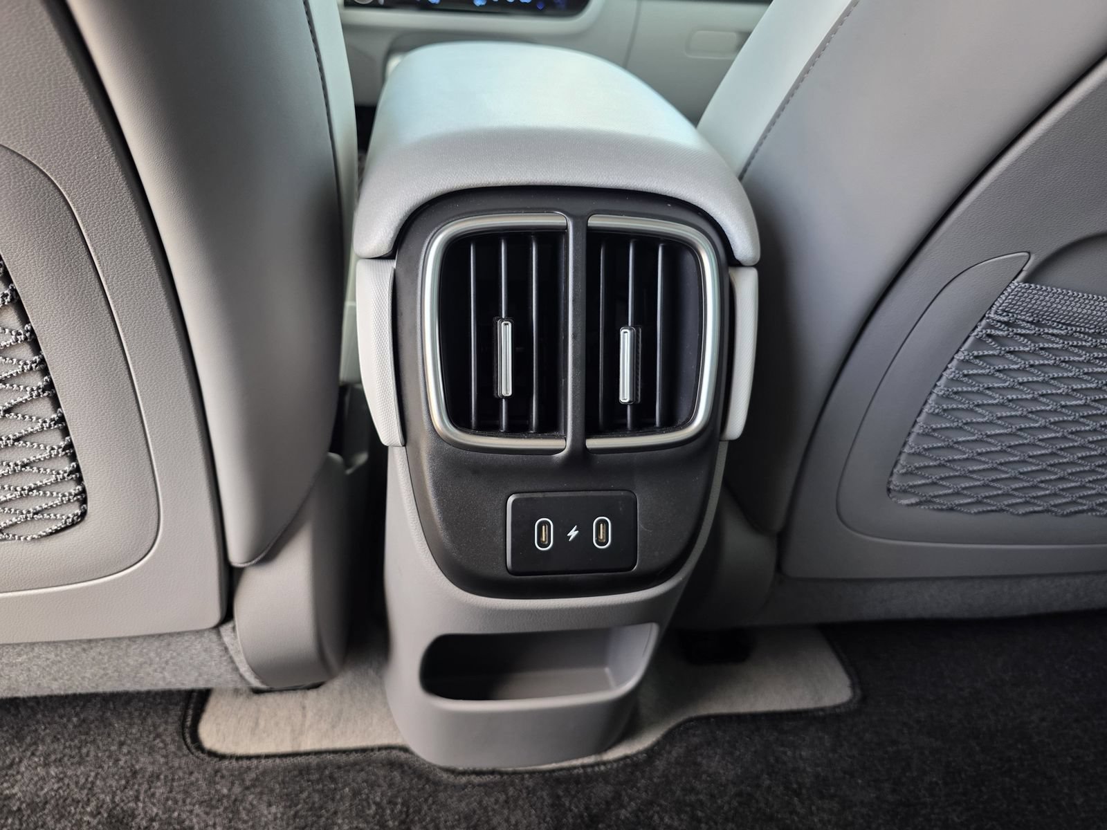 Certified 2024 Hyundai Ioniq 6 Limited AWD/4WD image 17