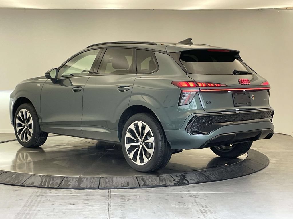 New 2026 Audi Q3 quattro 2.0T AWD/4WD image 3