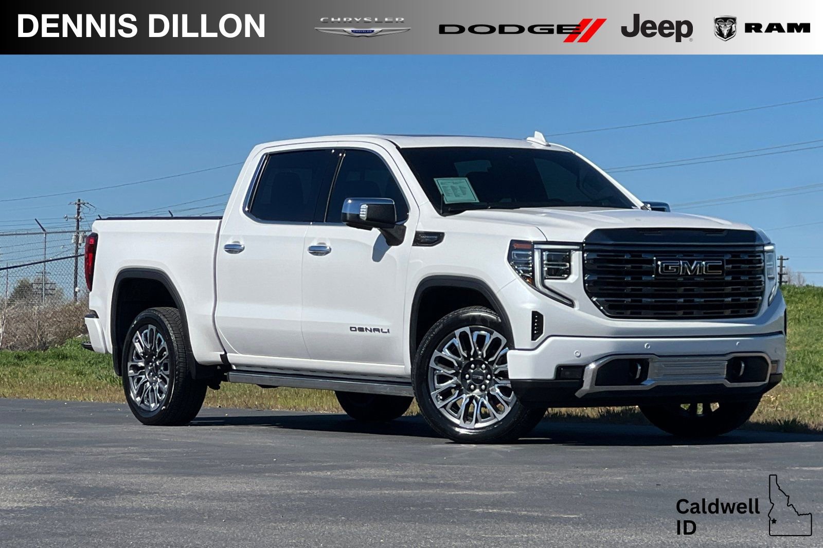 Used 2024 GMC Sierra 1500 Denali Ultimate AWD/4WD image 1
