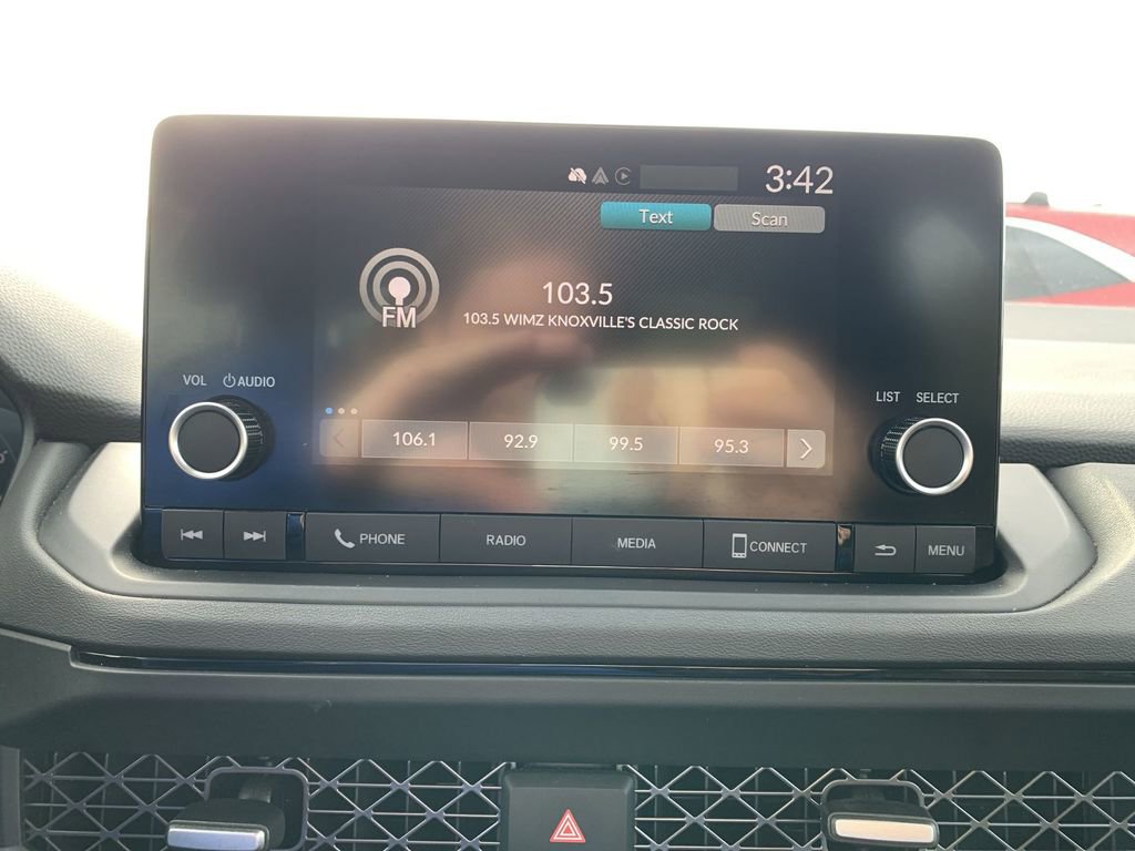 Used 2024 Honda Accord EX image 12