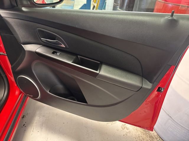 Used 2014 Chevrolet Cruze LT w/ All-Star Edition FWD image 27