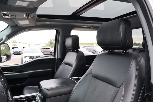 Used 2023 Ford F350 Lariat w/ Lariat Ultimate Package AWD/4WD image 13