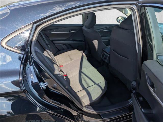 Used 2025 Toyota Camry LE FWD image 17