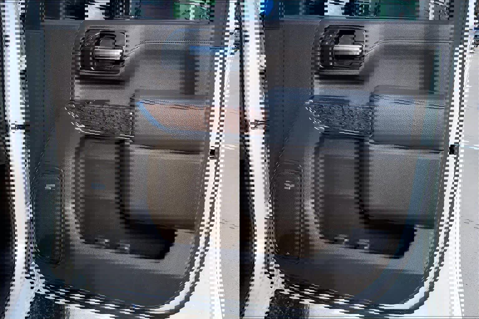 Used 2020 GMC Sierra 3500 Denali w/ Denali Ultimate Package image 22