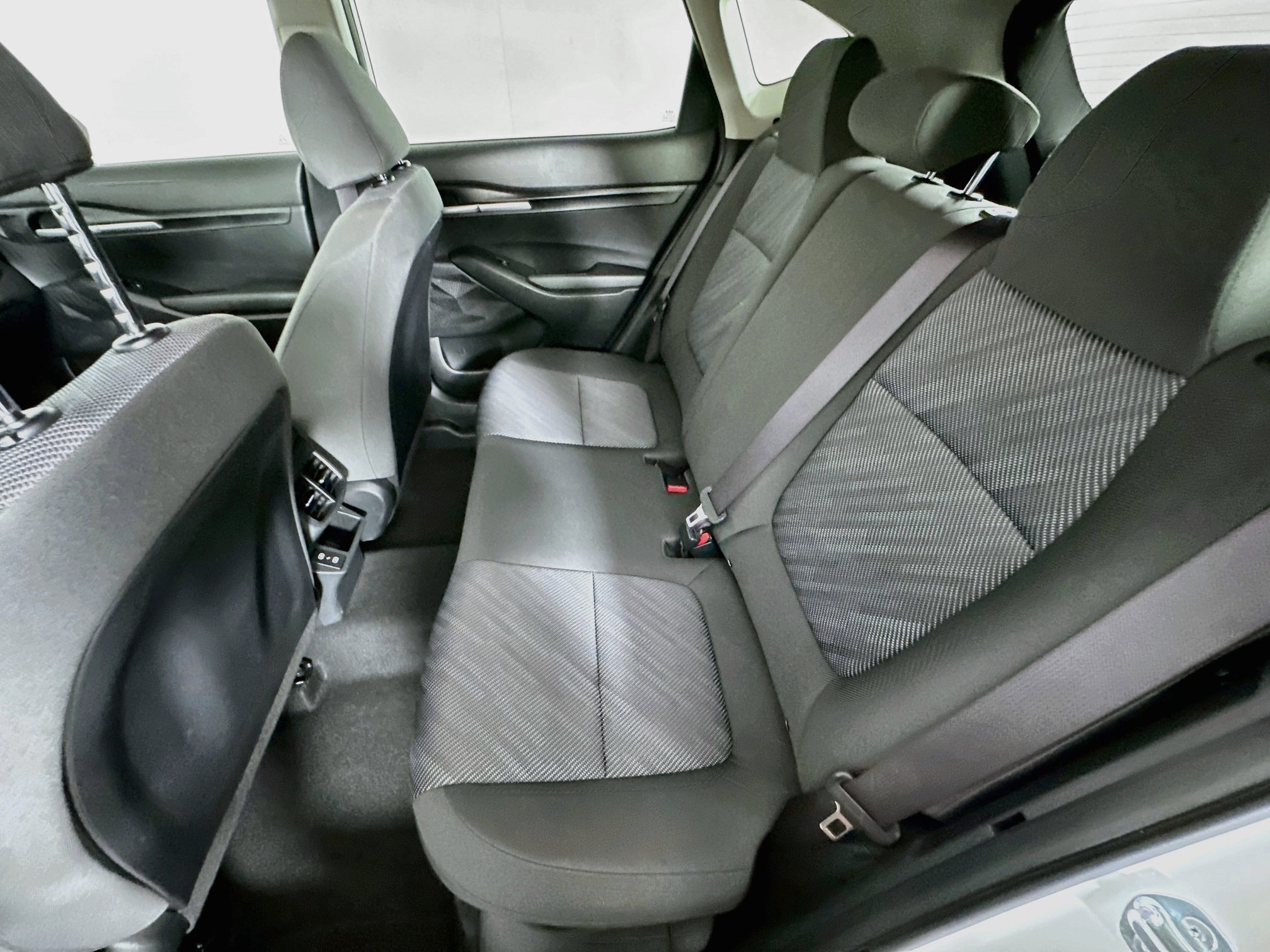 Used 2026 Kia Seltos LX FWD image 26