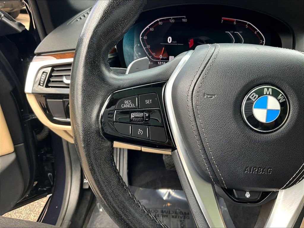 Used 2020 BMW 530i xDrive w/ Convenience Package AWD/4WD image 11