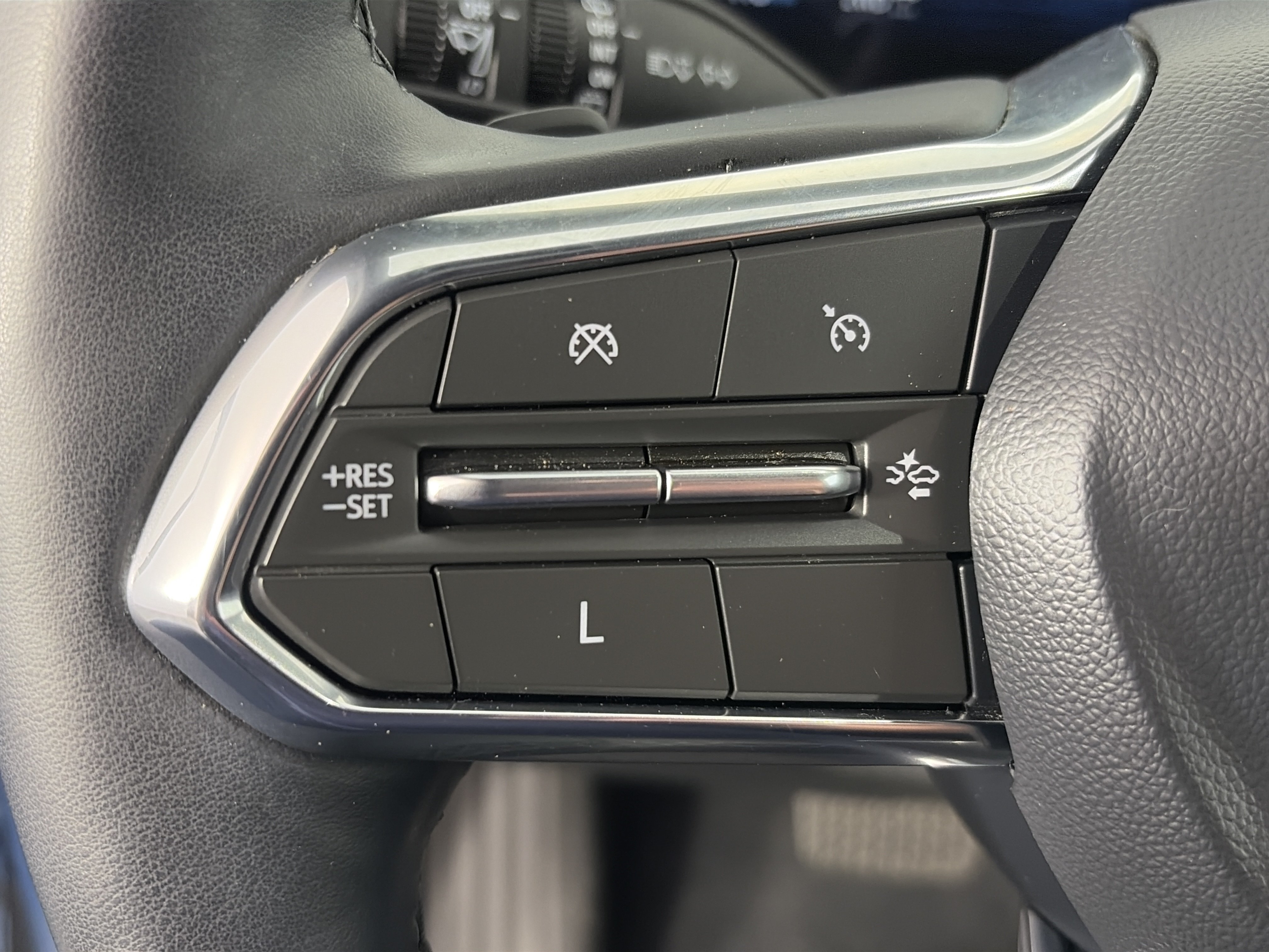 Certified 2025 Chevrolet Equinox LT w/ Safety and Technology Package AWD/4WD image 31