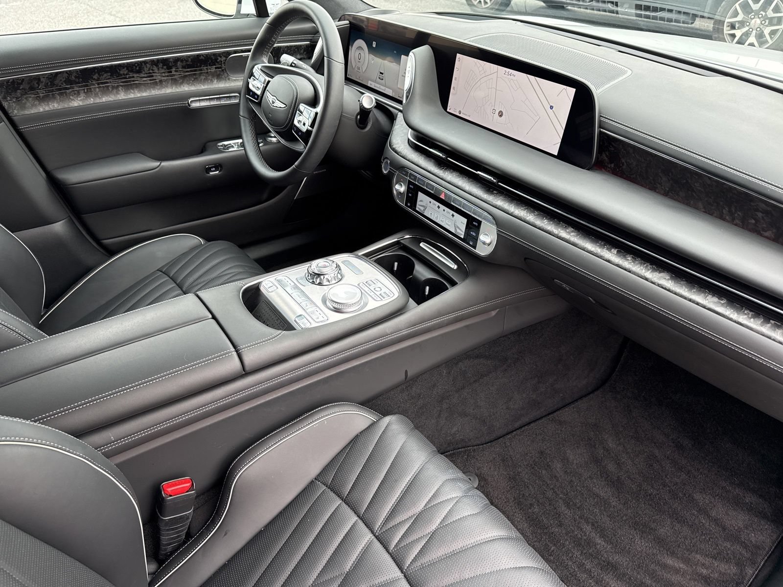 Used 2025 Genesis G90 3.5T AWD/4WD image 21