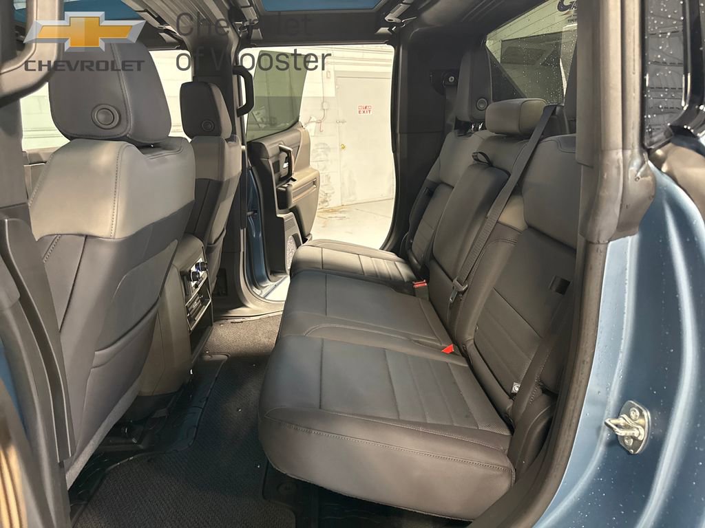 Used 2024 GMC Hummer EV 3X w/ Omega Edition AWD/4WD image 37