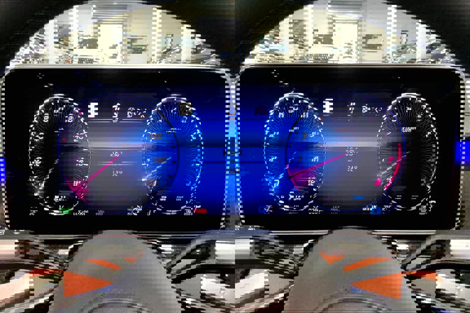 Used 2025 Mercedes-Benz S 500 4MATIC image 24