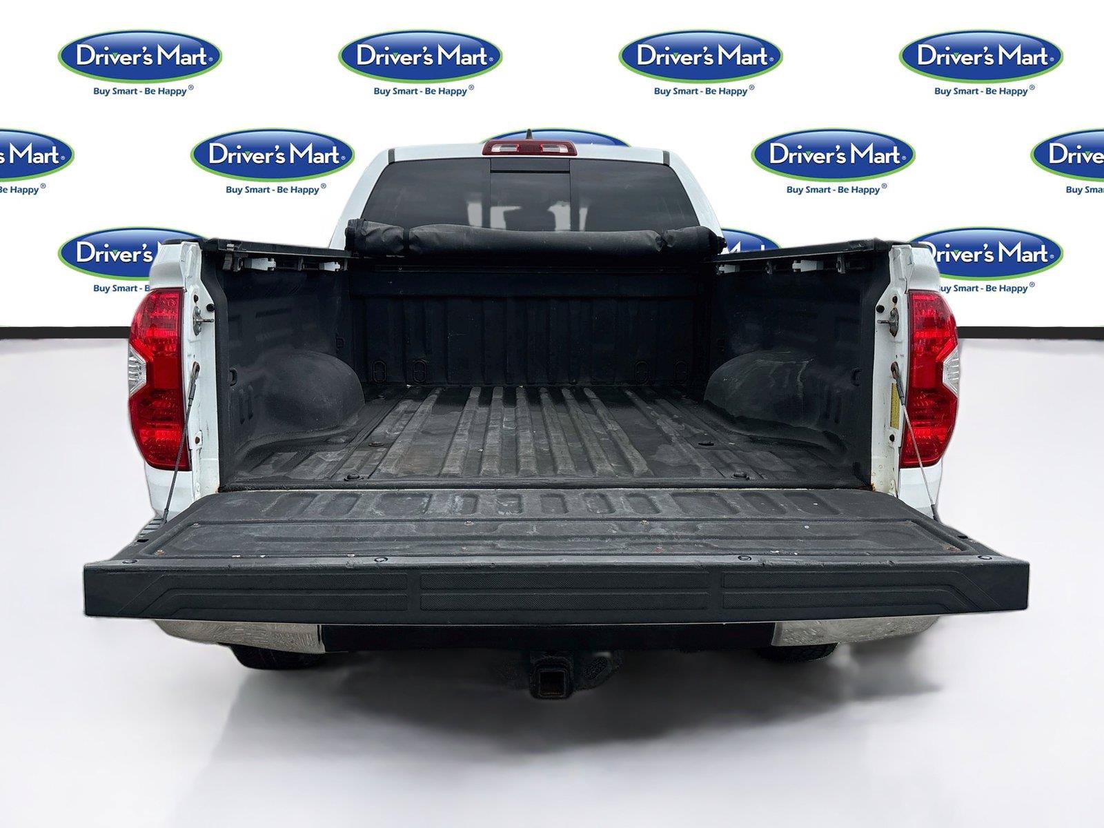 Used 2020 Toyota Tundra SR5 w/ SR5 Upgrade Package RWD image 23