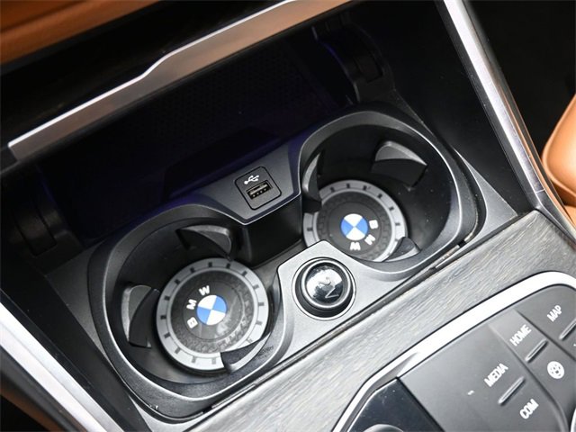 Used 2022 BMW 430i Convertible w/ Premium Package image 9