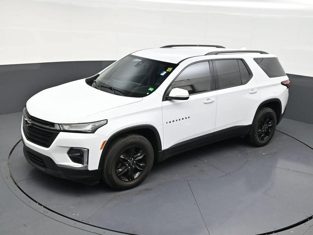 Used 2022 Chevrolet Traverse LT image 12