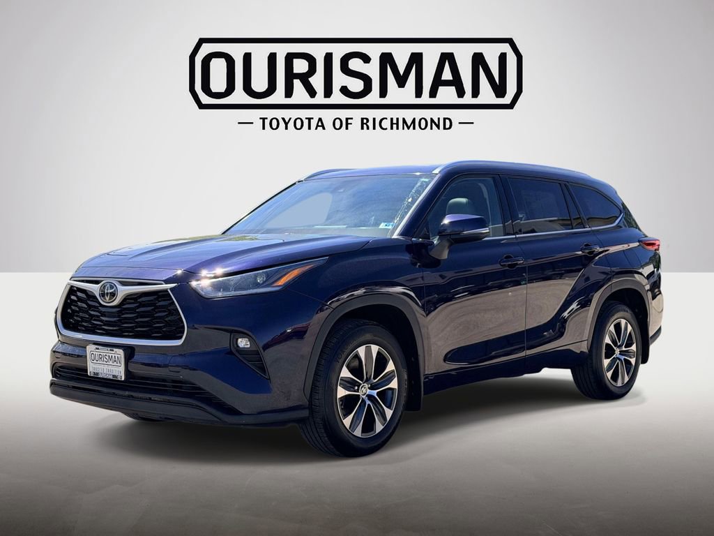 Used 2021 Toyota Highlander XLE image 25