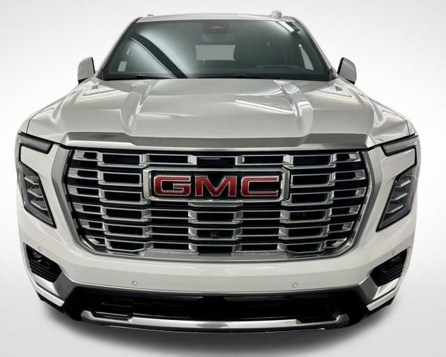 Used 2025 GMC Yukon Denali image 3
