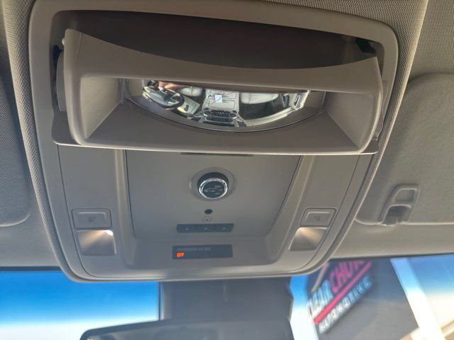 Used 2016 GMC Yukon Denali RWD image 37