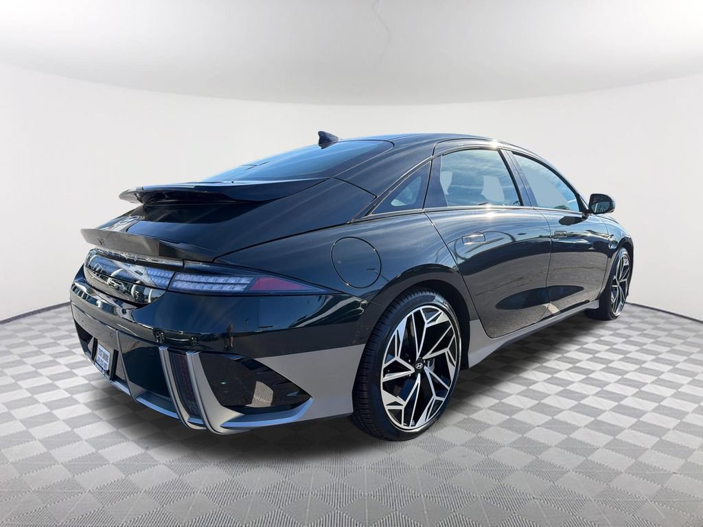 Used 2023 Hyundai Ioniq 6 Limited RWD image 5