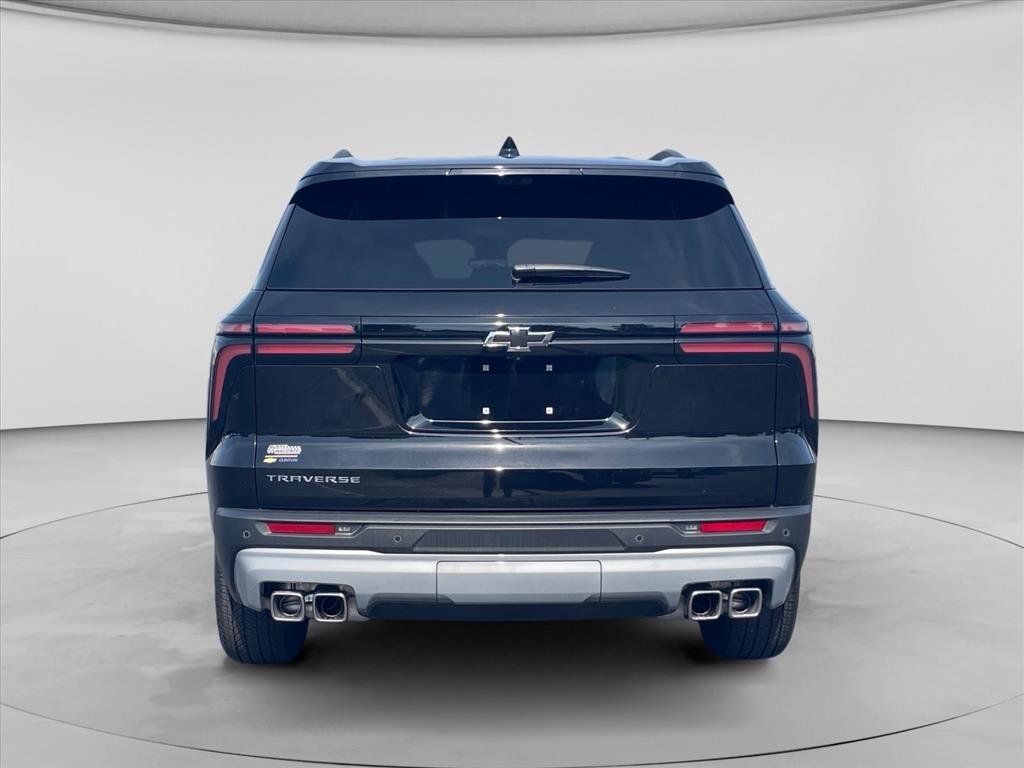 New 2026 Chevrolet Traverse LT w/ Enhanced Driving Package FWD image 6