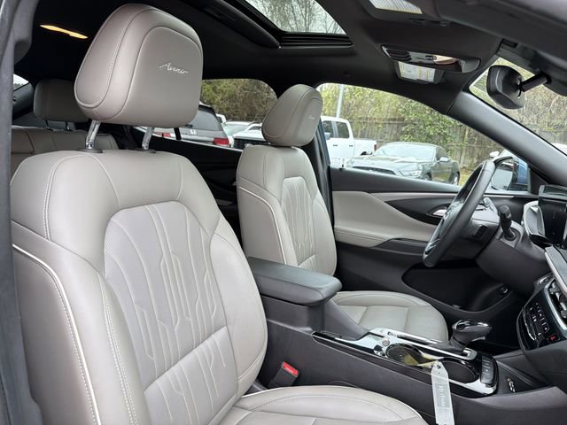 Used 2024 Buick Envista Avenir image 18