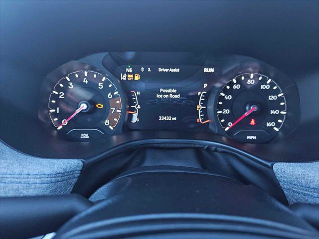 Used 2024 Jeep Compass Latitude w/ Altitude Special Edition AWD/4WD image 26