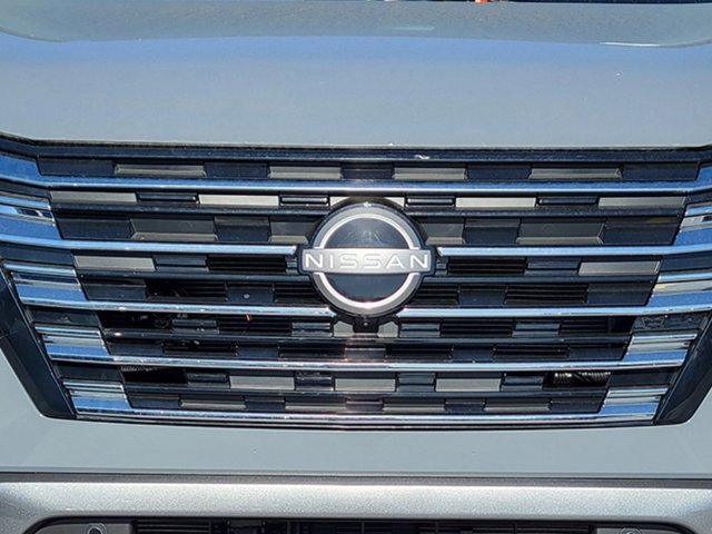 New 2025 Nissan Rogue SL image 10