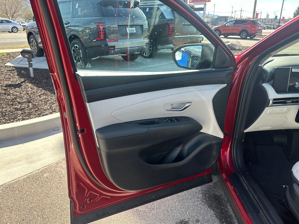 New 2026 Hyundai Tucson SE image 9