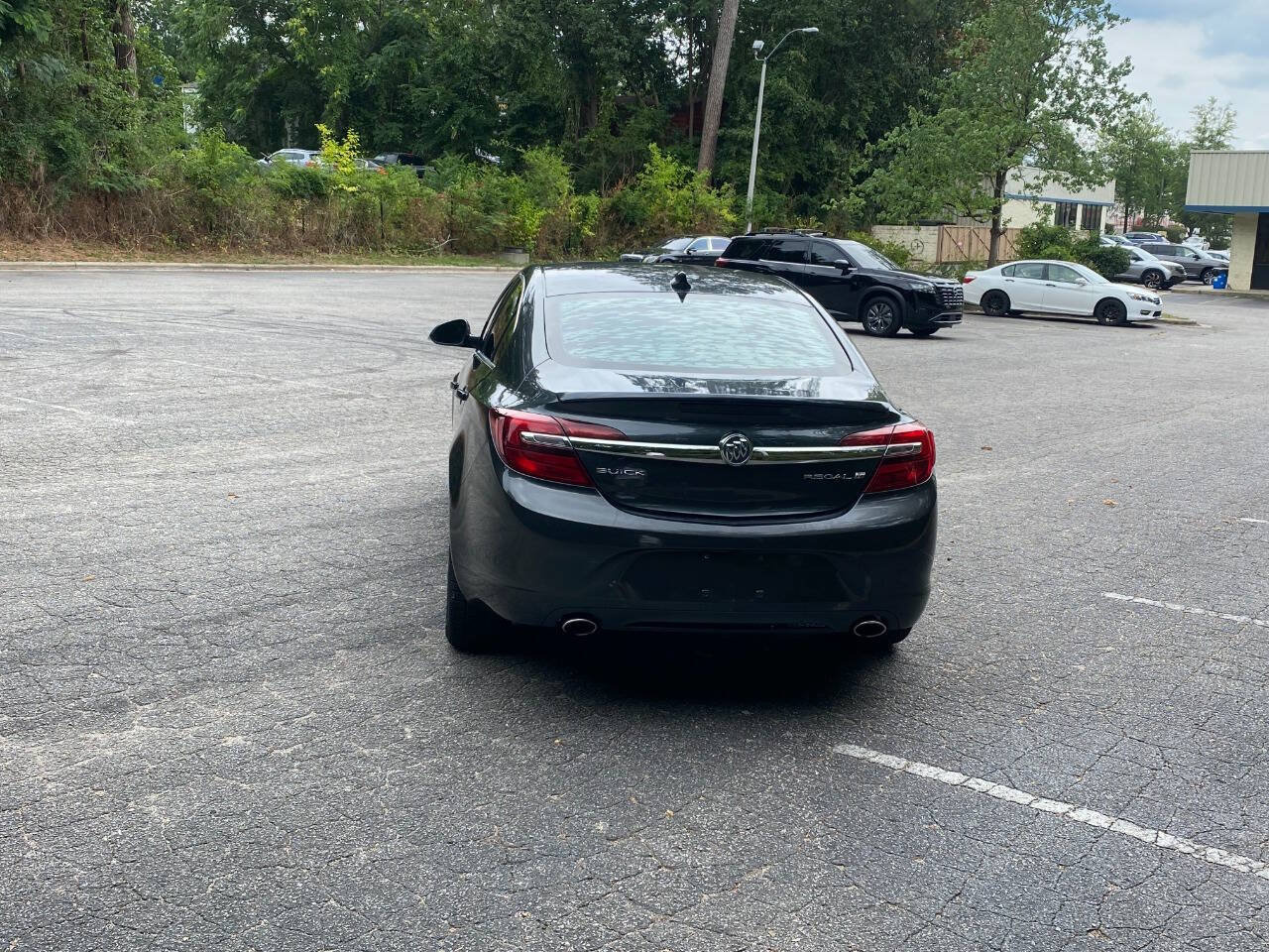Used 2017 Buick Regal Sport Touring FWD image 6