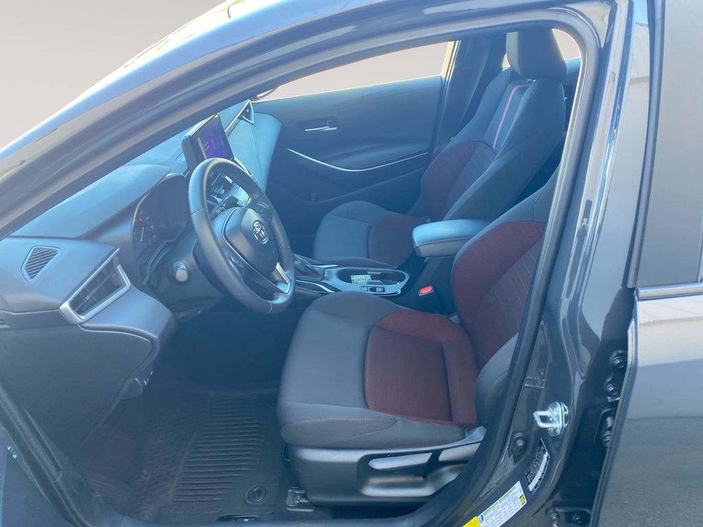 Used 2024 Toyota Corolla SE image 9