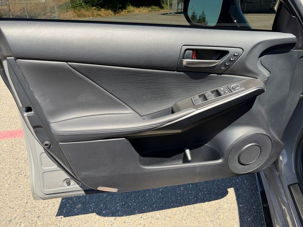 Used 2024 Lexus IS 350 F Sport w/ Navigation Package RWD image 20