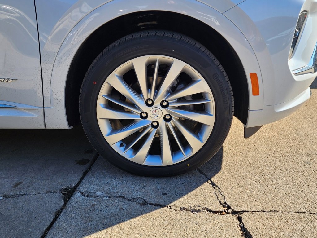 New 2026 Buick Envision Avenir image 55