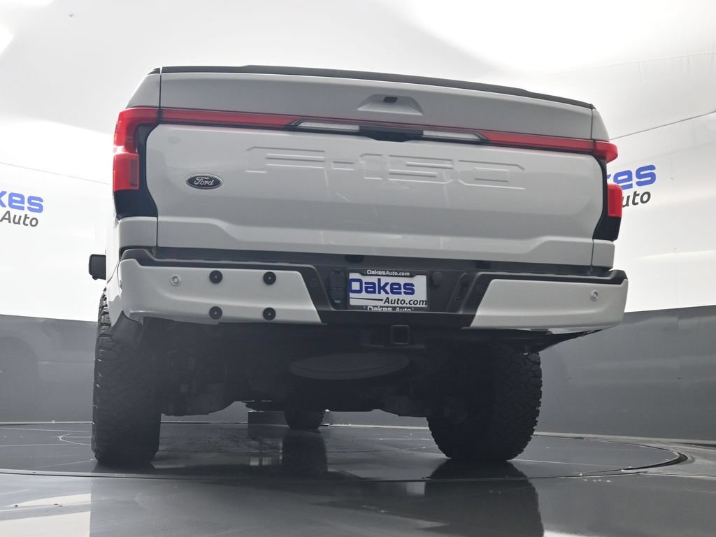Used 2022 Ford F150 Lightning Lariat AWD/4WD image 45