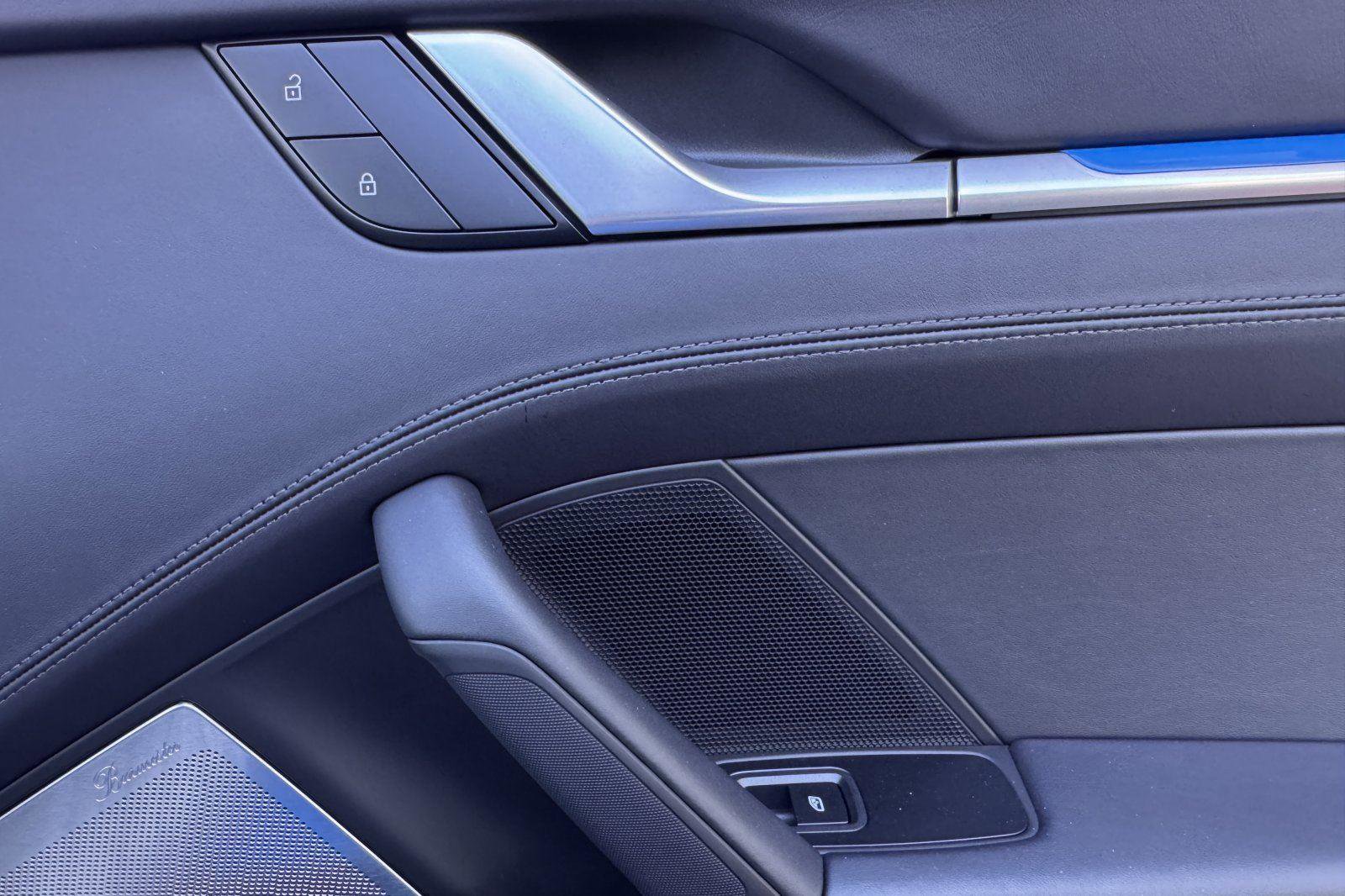 Used 2023 Porsche 911 Carrera 4S image 47