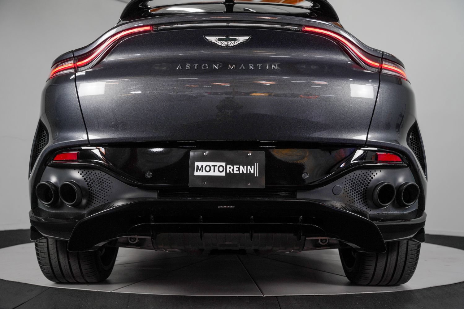 Used 2023 Aston Martin DBX 707 AWD/4WD image 25