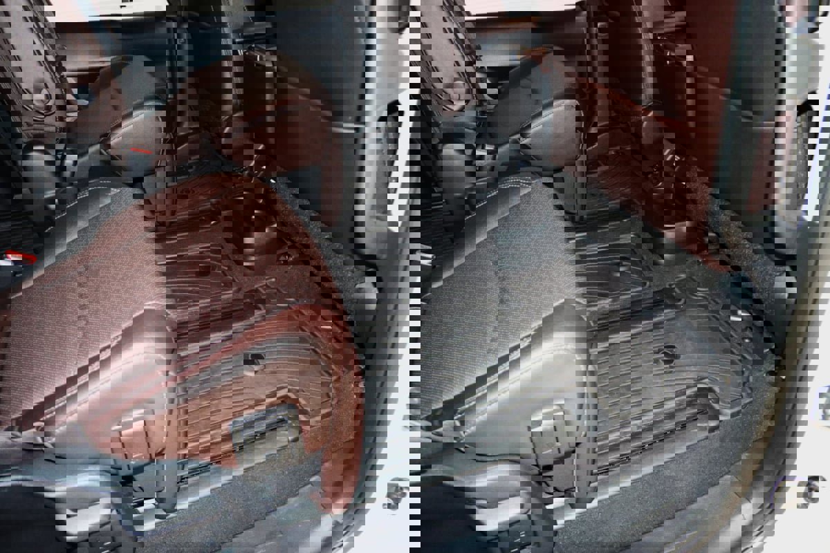 Used 2022 Toyota Sienna Platinum image 63