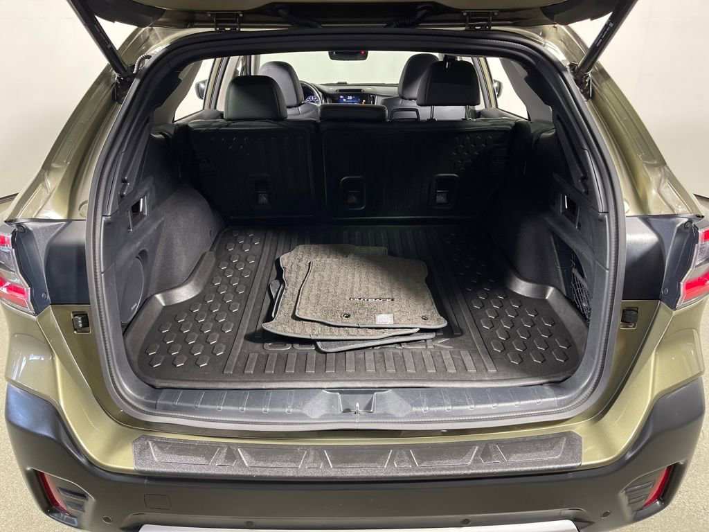 Used 2022 Subaru Outback Limited w/ Popular Package #2 image 10