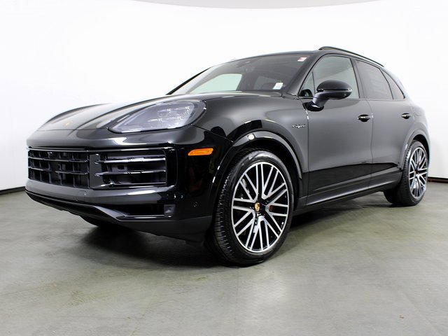 New 2026 Porsche Cayenne S image 1