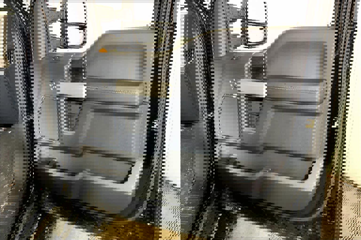 Used 2022 Ford F250 Lariat w/ Lariat Ultimate Package image 23