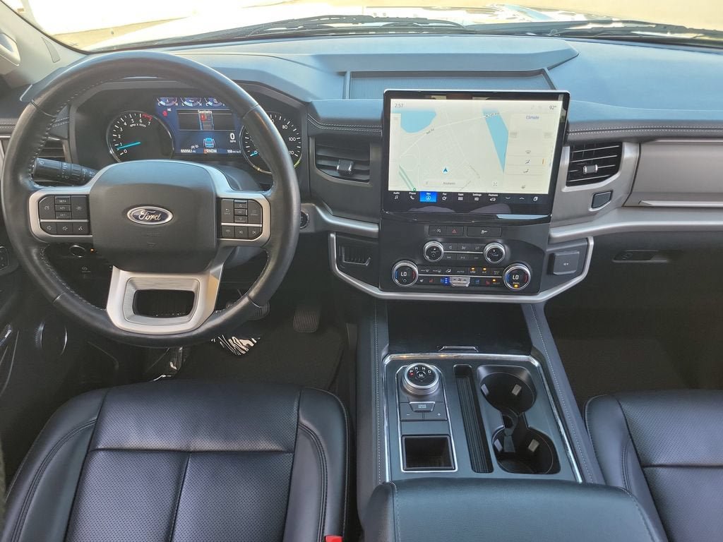 Used 2024 Ford Expedition XLT RWD image 10