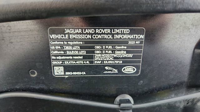 Used 2025 Land Rover Range Rover SE AWD/4WD image 62