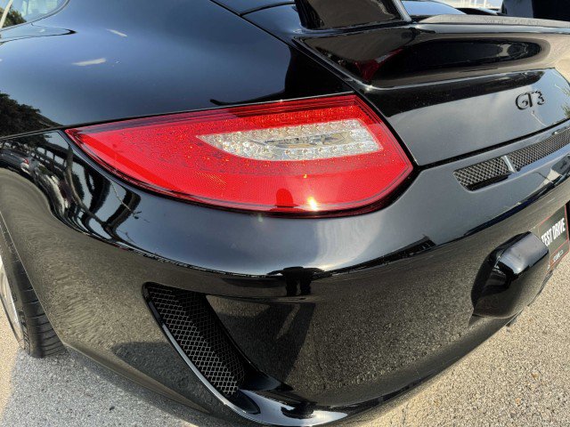 Used 2011 Porsche 911 GT3 image 15