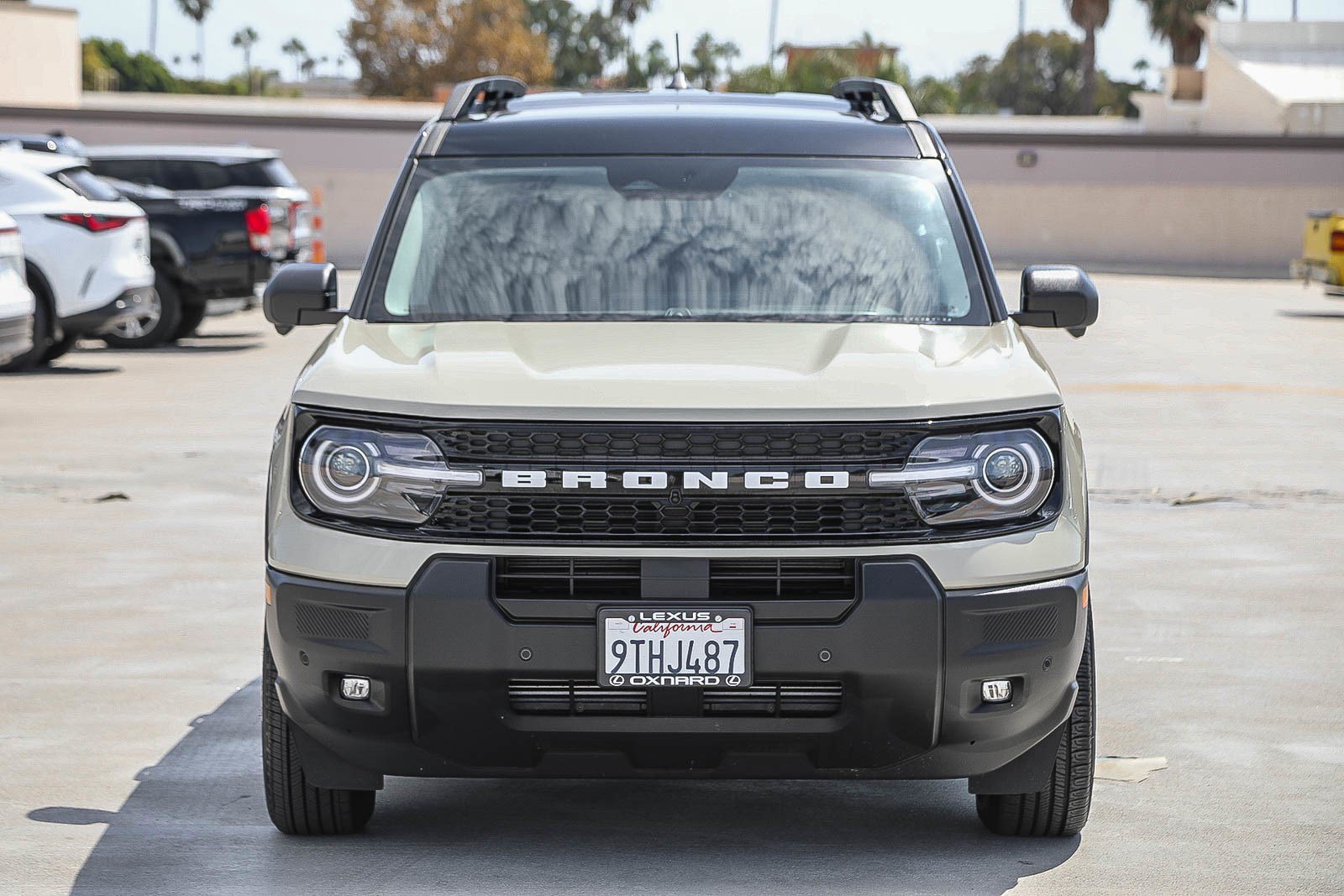 Used 2025 Ford Bronco Sport Outer Banks w/ Outer Banks Tech Package+ AWD/4WD image 2