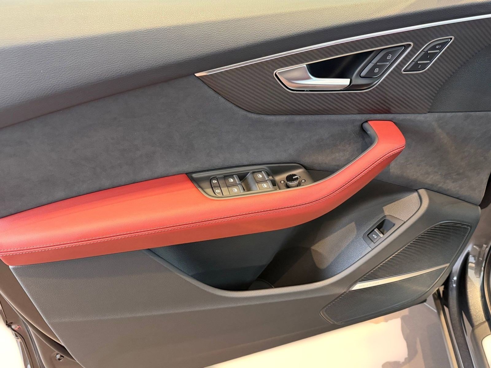 New 2026 Audi SQ7 Premium Plus image 13